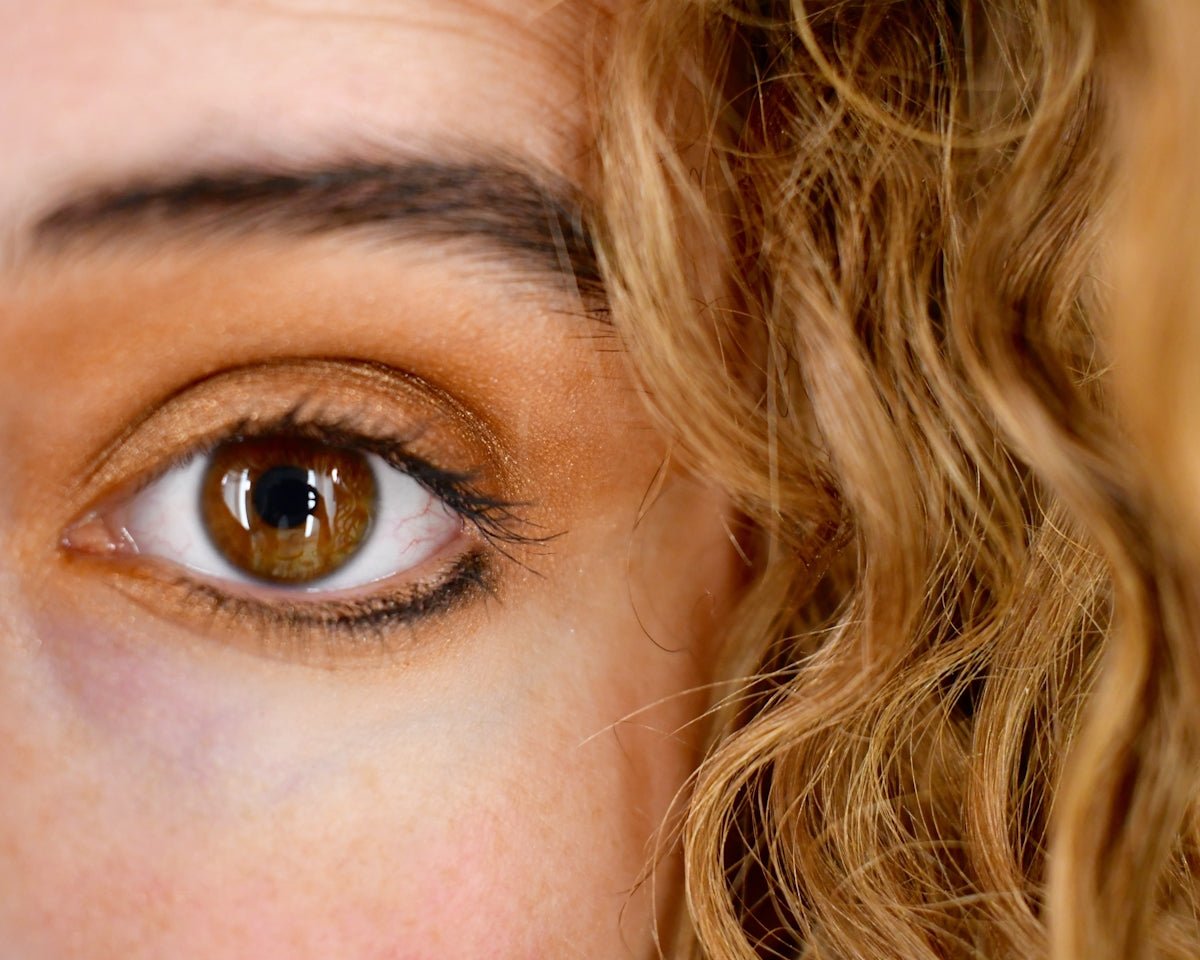 Unveil Bright Eyes: Reduce Puffiness Effectively - Kenzina