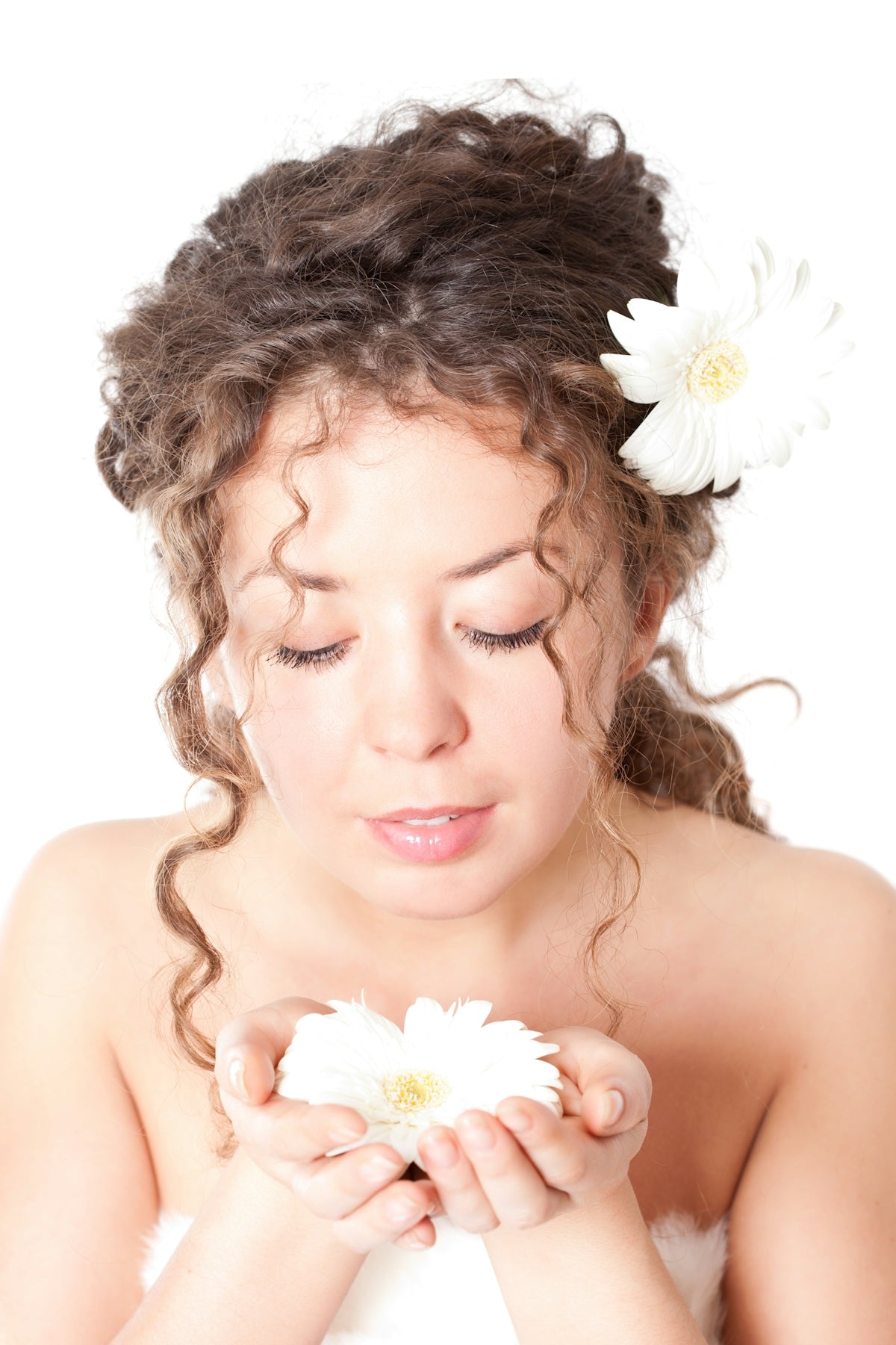 Journey to Brighten Lives with Ethical Skin Rituals - Kenzina