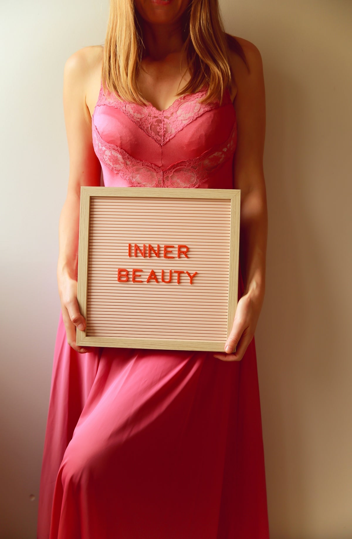 Sustainable Self-Care: A Journey into Eco-Luxury Skincare - Kenzina