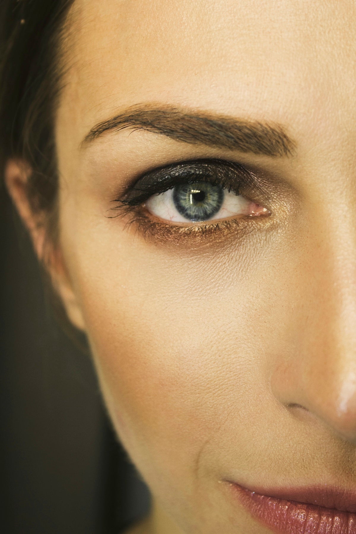 woman showing right cheek