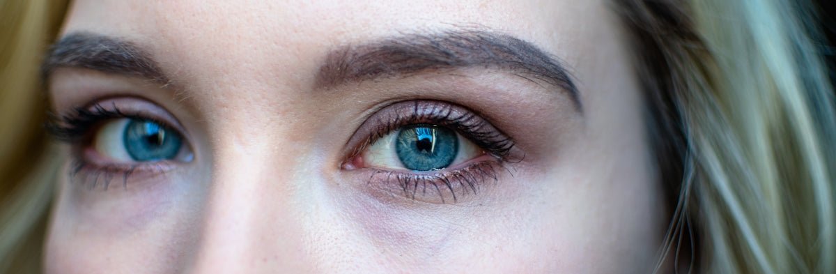 Natural Under-Eye Treatment to Ease Puffiness and Fatigue - Kenzina