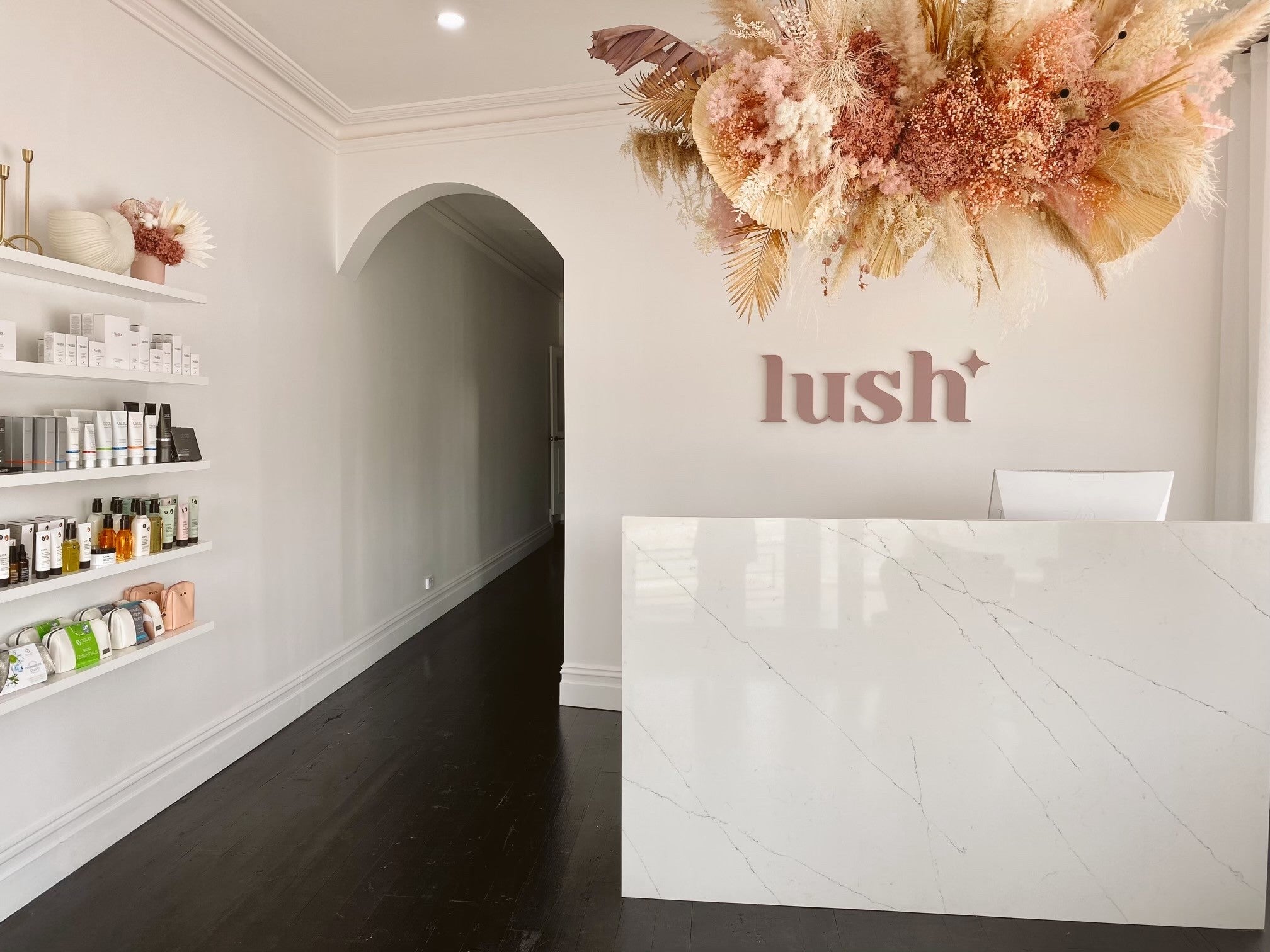 5 Tips to make your skin glow - by Laura Smyth from Lush Skin & Body - Kenzina
